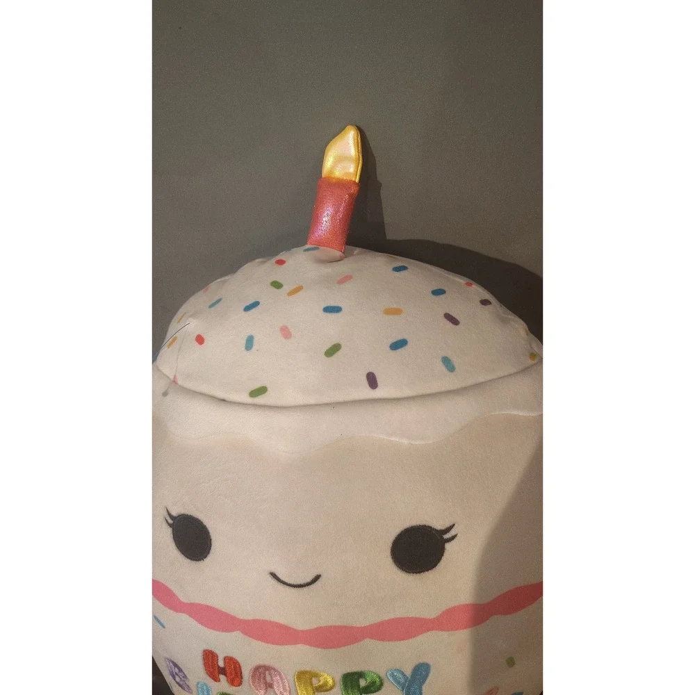 Squishmallows Kellytoy Happy Birthday Cupcake White Plush Sprinkles Candle